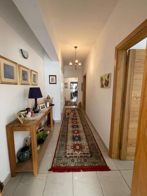 Lovely, Modern, Bright Maisonette. Heart Of Слима Екстериор снимка